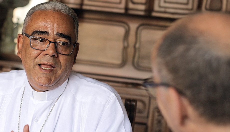 Mons. Juan Carlos Bravo