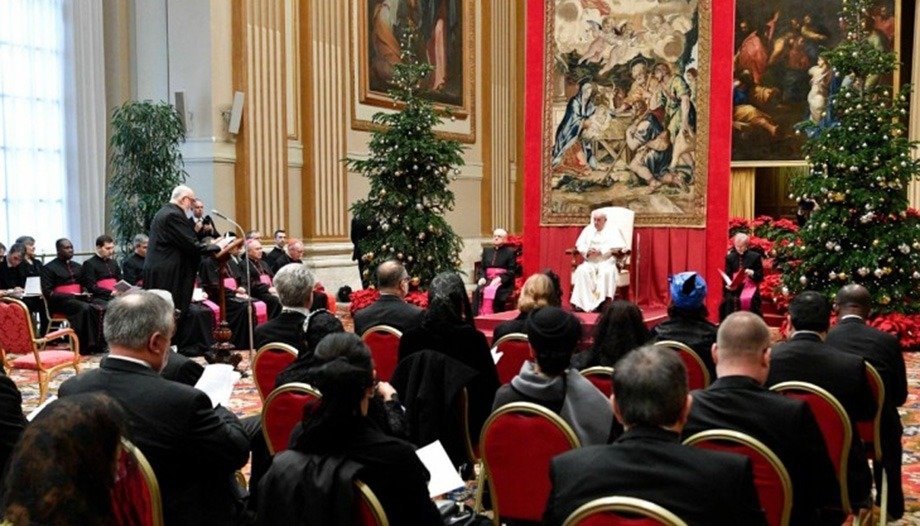 papa francico diplomaticos