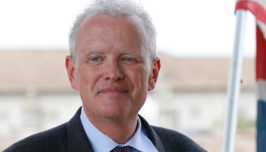 Chris Trott embajador
