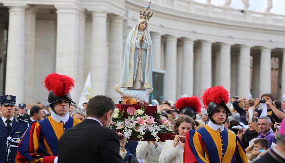 Virgen de Fátima en la Plaza de San Pedro.