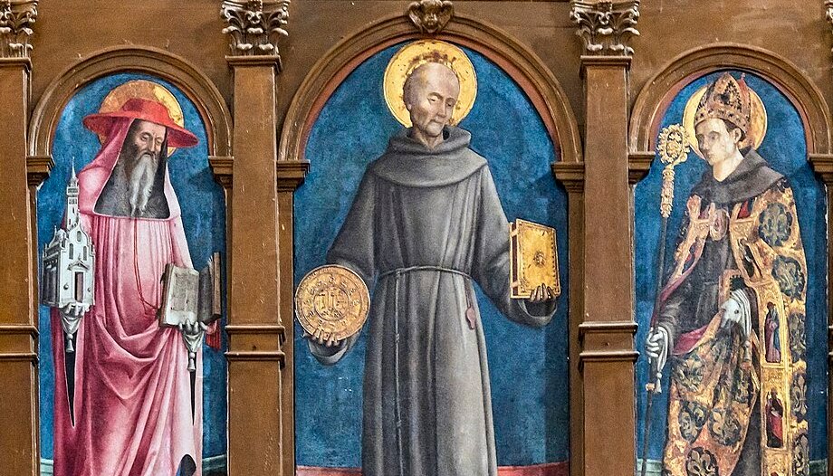 Santos Jerónimo, Bernardino de Siena y Louis de Tolosa.